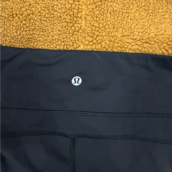 Lululemon capri leggings - Picture 2 of 3